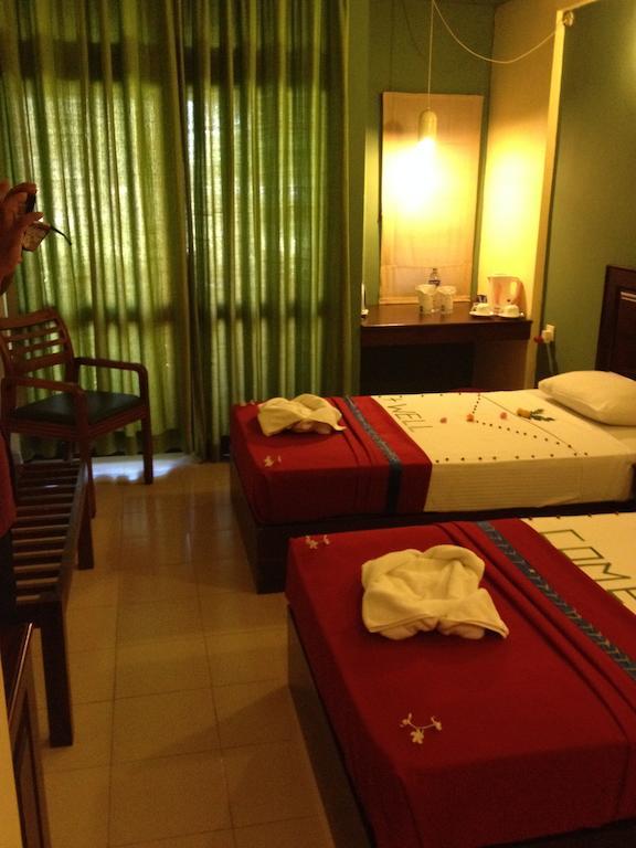 The Sovereign Hotell Colombo Eksteriør bilde